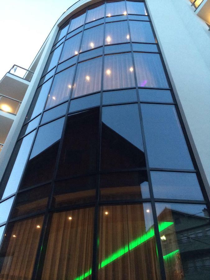 Bentley Apartments プリシュティナ エクステリア 写真